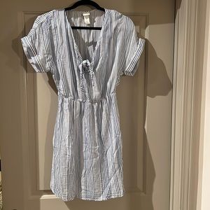 H&M bathing suit cover up